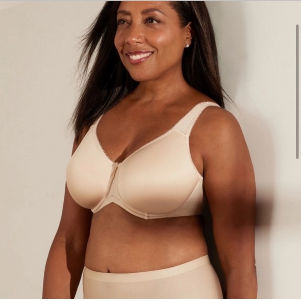 Wacoal Basic Beauty Full Seamless Underwire Bra - 40H US